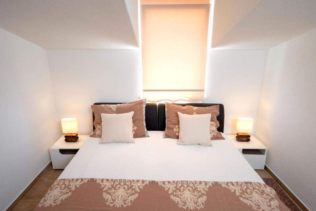 Villa Vista Hvar Йелса Екстериор снимка